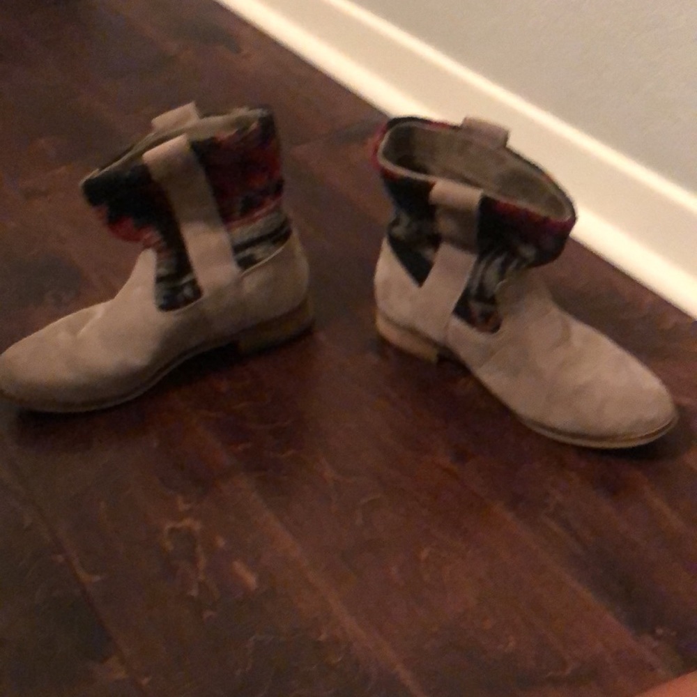 Toms Aztec boots - Picture 2 of 6